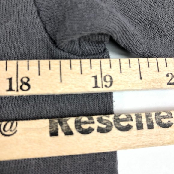 General Motors Shirt Men's Medium Grey Muscle Cars Big Graphic Print Car Tee - Picture 11 of 11